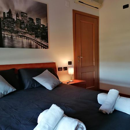 Appartement Hopefco à Fiumicino Extérieur photo