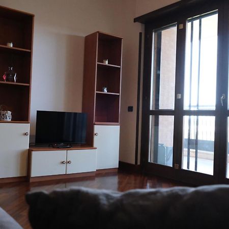 Appartement Hopefco à Fiumicino Extérieur photo